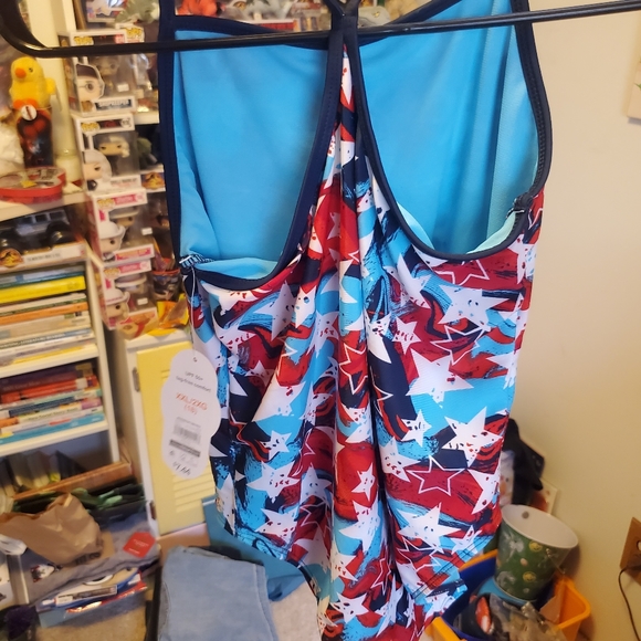 YOUTH swim suit - Picture 4 of 4